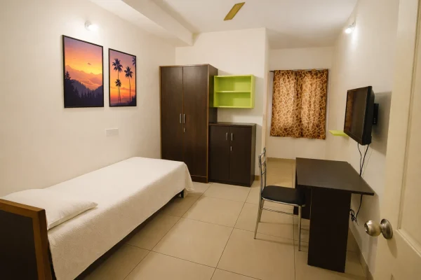 Ladies PG in Hulimavu