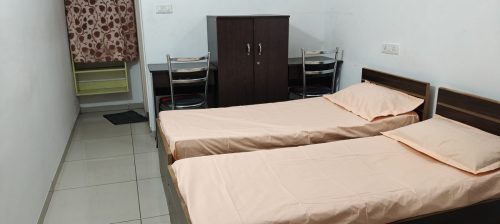 pg rooms in hulimavu